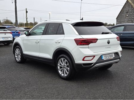 2023 Volkswagen T-Roc 2.0 Diesel Automatic €31,950 thumbnail