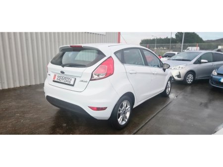 2016 Ford Fiesta ZETEC TURBO 1.0 eco 100 low miles €8,750 thumbnail