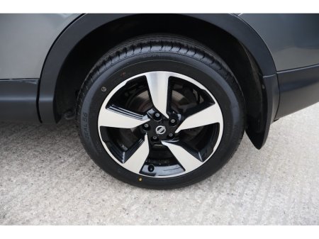 2017 Nissan Qashqai - thumbnail 34