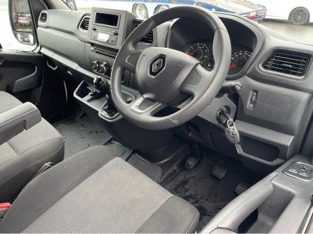 2023 Renault Master 2023  RENAULT MASTER FWD LM35 BLUE DCI 135 B thumbnail