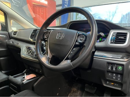 2017 Honda Odyssey 2017 HONDA ODYSSEY 7 SEATS 2.0 AUTOMATIC / CRUISE CONTROL / 360° PARKING CAMERA / ELECTRIC SEATS / AUTOMATIC DOORS thumbnail