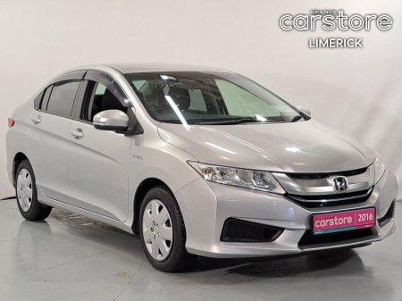 2016 Honda Grace GRACE DAA-GM4 4 DR AUTO