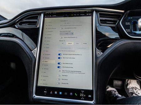 2017 Tesla Model S 2017 Tesla S 100D/MCU 2/Autopilot 3/1yr Warranty €26,888 thumbnail