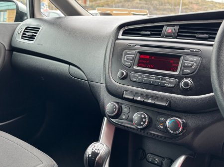 2016 Kia Ceed - thumbnail 9