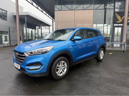 2017 Hyundai Tucson - thumbnail 1