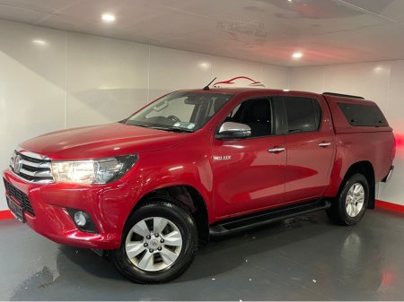 2018 Toyota Hilux DOUBLE CAB SR5 4DR DREW €29,950 thumbnail