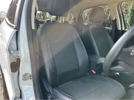 2019 Ford Ecosport - thumbnail 17