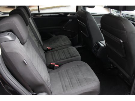 2019 Volkswagen Touran 2.0TDI 150BHP HIGHLINE 7 SEATER 5DR MPV AUTO // 1 OWNER WITH ONLY 99, 000 KM'S // BUY WITH CONFIDENCE AA AND SIMI APPROVED DEALER 2026 // FINANCE ARRANGED // ALL TRADE INS WELCOME // €23,950 thumbnail