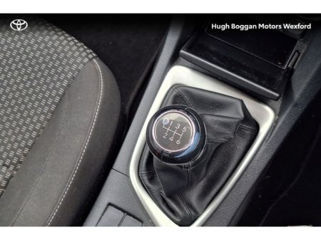 2017 Toyota Corolla - thumbnail 17