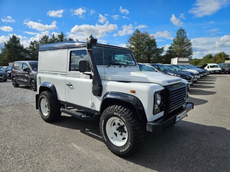 2014 Land Rover Defender 90 Hard TOP TD 4X4 €33,990