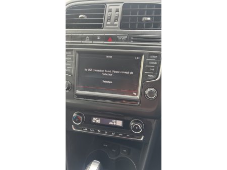 2015 Volkswagen Polo  €11,950 thumbnail