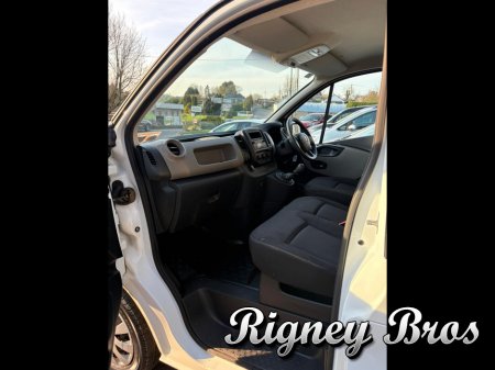 2019 Renault Trafic - thumbnail 11