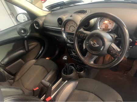 2012 MINI Countryman 1.6 D ALL4 5 5DR COOPER  4 WHEEL DRIVE €8,950