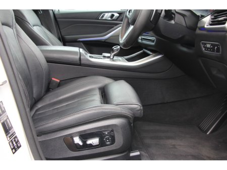 2019 BMW X5 - thumbnail 16