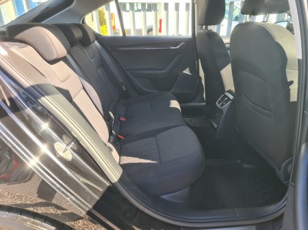 2019 Skoda Octavia - thumbnail 10