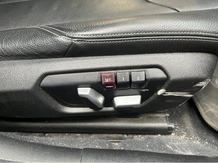 2017 BMW 3 Series 2017 BMW 320D 2.0 AUTOMATIC / CRUISE CONTROL / REVERSE CAMERA / ELECTRIC MEMORY & HEATED SEATS AND MORE thumbnail