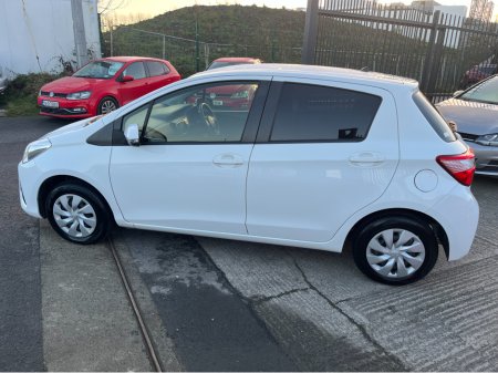 2019 Toyota Yaris 1.0 5DR AUTO LOW KM HIGH SPEC €11,950 thumbnail