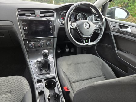 2018 Volkswagen Golf - thumbnail 13