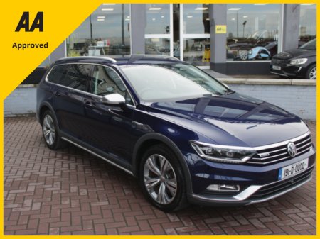 2019 Volkswagen Passat - thumbnail 1
