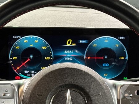 2022 Mercedes-Benz EQA EQA 250 AMG LINE - HEATED SEATS - REVERSE CAMERA - AMBIENT LIGHTING - ELECTRIC TAILGATE €28,950 thumbnail