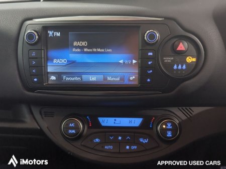 2014 Toyota Yaris 1.5 Excel Hybrid E- CVT thumbnail