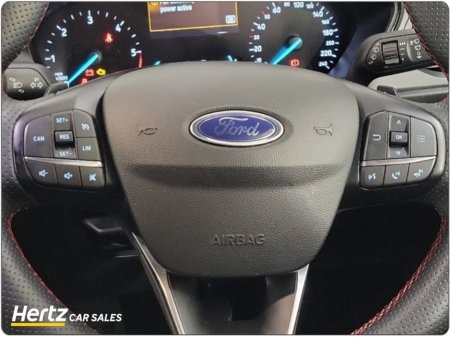 2023 Ford Focus - thumbnail 17