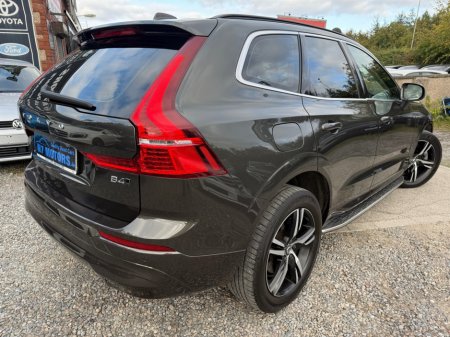 2022 Volvo XC60 2.0 MOMENTUM AUTO €38,450