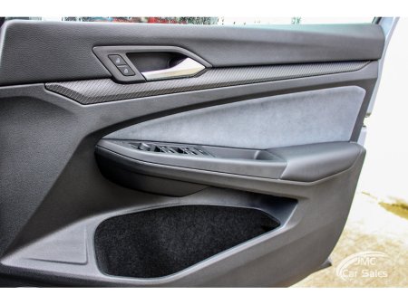 2024 Volkswagen Golf - thumbnail 15