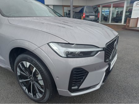 2025 Volvo XC60 MY26 T6 AWD PLUG-IN HYBRID €71,950 thumbnail