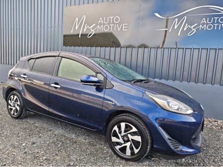 2019 Toyota Aqua - thumbnail 1