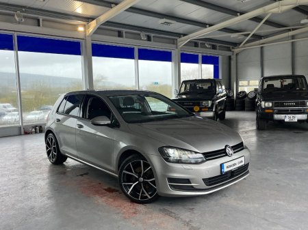 2016 Volkswagen Golf - thumbnail 3