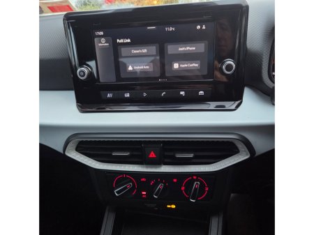 2024 SEAT Ibiza 1.0TSI 95hp SE €19,950 thumbnail