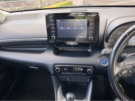 2022 Toyota Yaris 1.5 HYBRID 5DR AUTO 3 MONTH WARRANTY €18,950 thumbnail