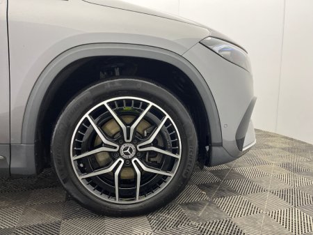 2021 Mercedes-Benz EQA 250 AMG LINE  PREMIUM 66.5kWh // PAN SUNROOF €26,950 thumbnail
