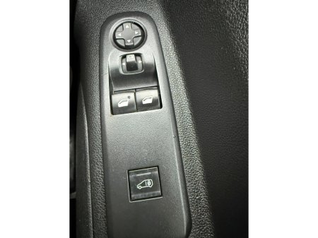 2019 Peugeot Partner  €12,495 thumbnail