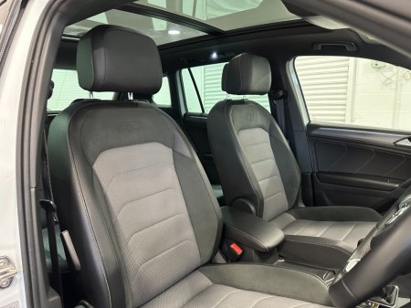 2019 Volkswagen Tiguan - thumbnail 24