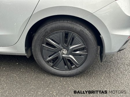 2023 Skoda Fabia 1.0 MPI 65HP AMBITION €19,750 thumbnail