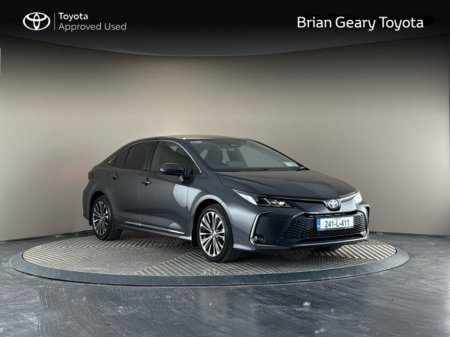 2024 Toyota Corolla HYBRID LUNA SPORT SALOON