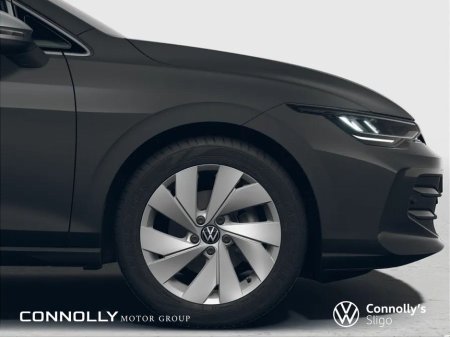 2026 Volkswagen Golf EDITION 75 MHEV 1.5 eTSI 116HP €39,945 thumbnail