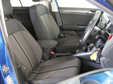 2021 Volkswagen T-Roc Design 2.0 TDI M6F 115HP 5DR €24,999 thumbnail