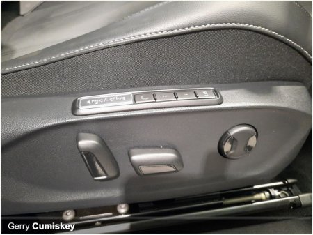 2025 Volkswagen ID.7 Match Pro Plus 77kWh 286HP *Heat Pump* €42,450 thumbnail