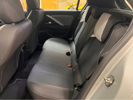 2024 Opel Astra - thumbnail 17