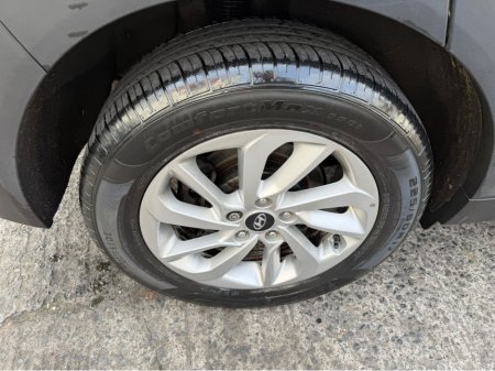 2016 Hyundai Tucson - thumbnail 2