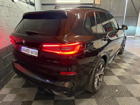 2021 BMW X5 xDrive45e M Sport €51,900