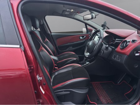 2017 Renault Clio 2017 RENAULT CLIO (S94) €12,495 thumbnail