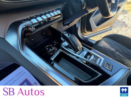 2017 Peugeot 3008 172 Peugeot 5008 GT 7 Seater 2.0 Auto €24,750 thumbnail