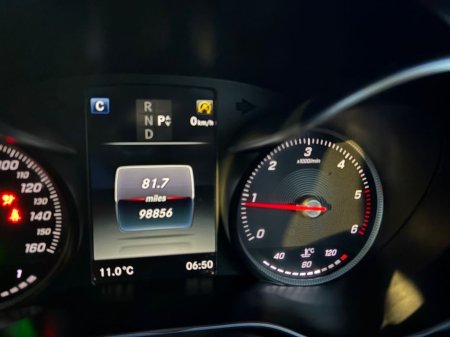 2017 Mercedes-Benz C Class - thumbnail 12