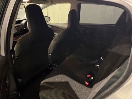 2019 Toyota Vitz DAA-NHP130 5DR AUTO €12,999 thumbnail