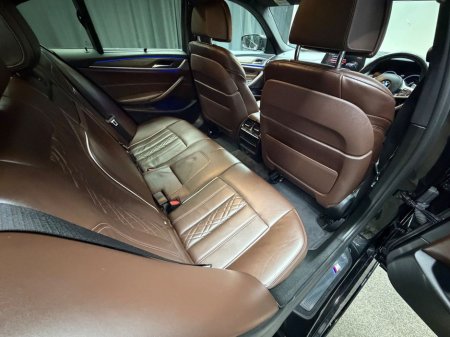 2019 BMW 5 Series - thumbnail 31