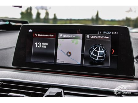 2018 BMW 5 Series - thumbnail 13